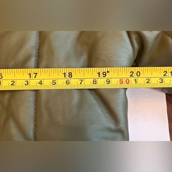 Bod & Christensen Puffer Jacket Sz L Army Green NWT - Picture 6 of 10